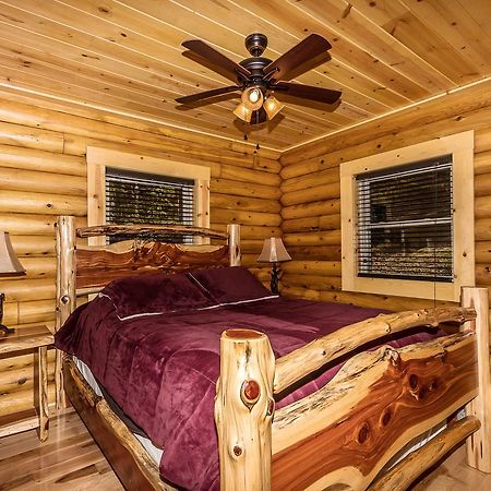 Hocking Hills Cabins & Resort Foxfire Logan Ngoại thất bức ảnh