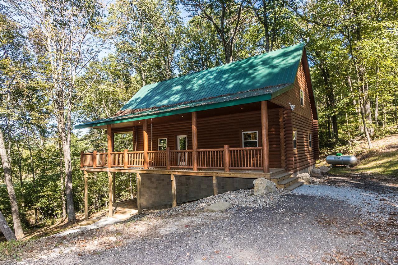 Hocking Hills Cabins & Resort Foxfire Logan Ngoại thất bức ảnh